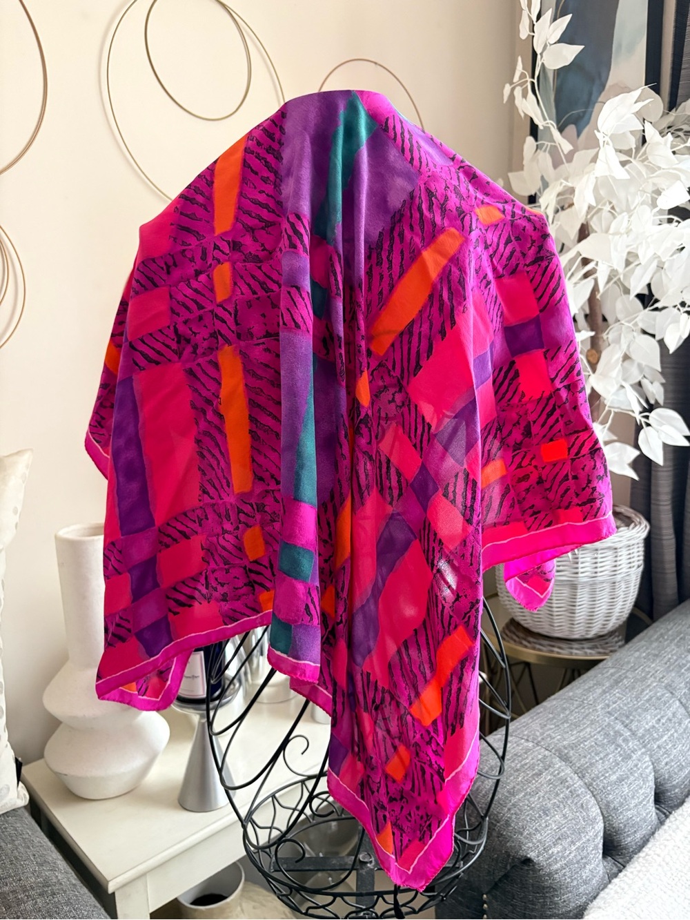VTG 100% Silk Pink Multicolor Scarf Made In Italy 32āx 34ā
